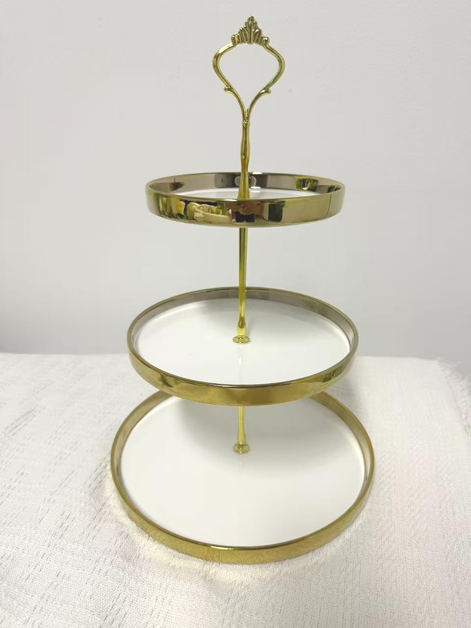 3 Tier Ceramic Cake Stand Cake Stands White Ceramic Cupcake Holder Dessert Display Plate Decor Serving Platter for Party Wedding Birthday Baby Shower Celebration Home