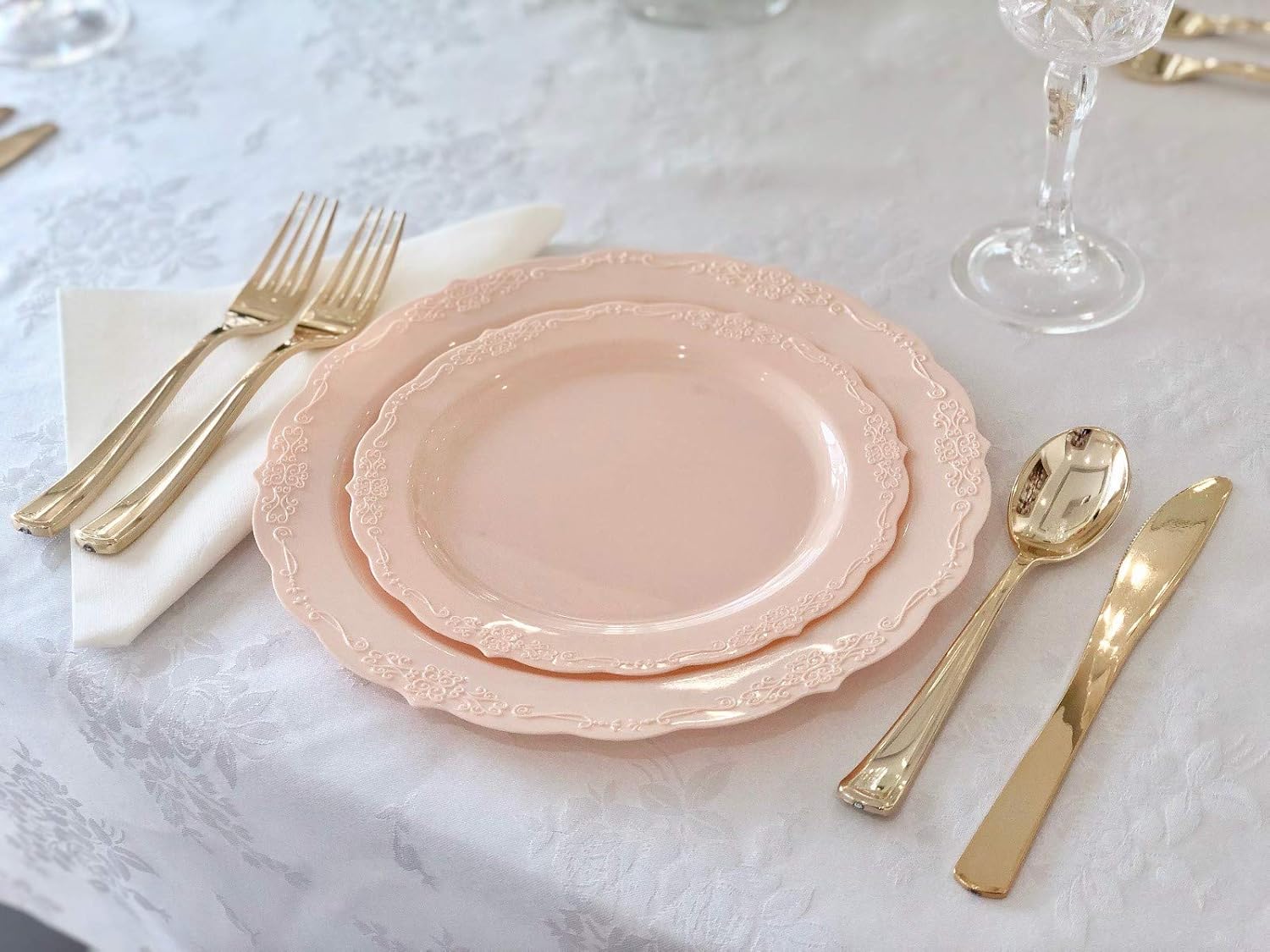 " OCCASIONS " 960 Piece set (120 Guests)-Vintage Wedding Party Disposable Plastic Plates & cutlery -120 x 10'' + 120 x 7.5'' + Silverware + Cups + Napkins (Verona in Blush/Antique Rose)
