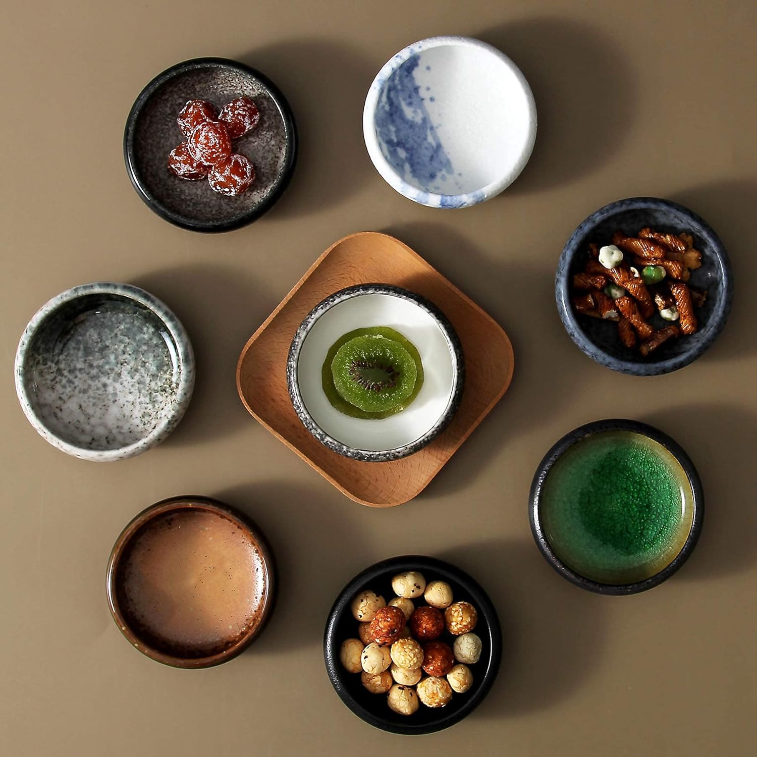 Uaral Soy Sauce Dish Sushi Dipping Bowl Pinch Bowls Japanese Small Plate Set of 6,3.75 Inch(4.5 oz Texture White)