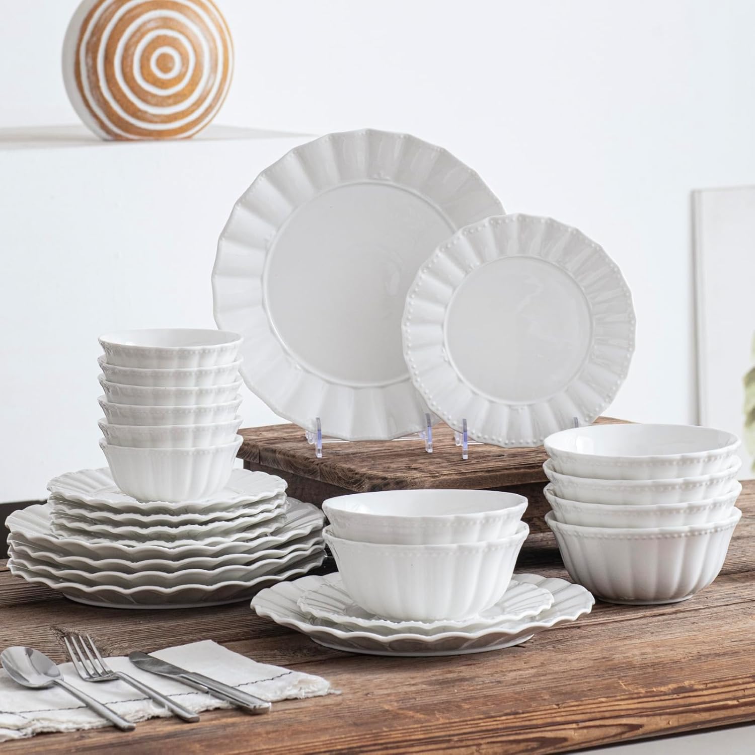 Dinnerware Sets, 24 Piece Porcelain Plates and Bowls Sets Service for 6, Ceramic tableware, Modern Bone China Dish Sets, Wavy Pattern