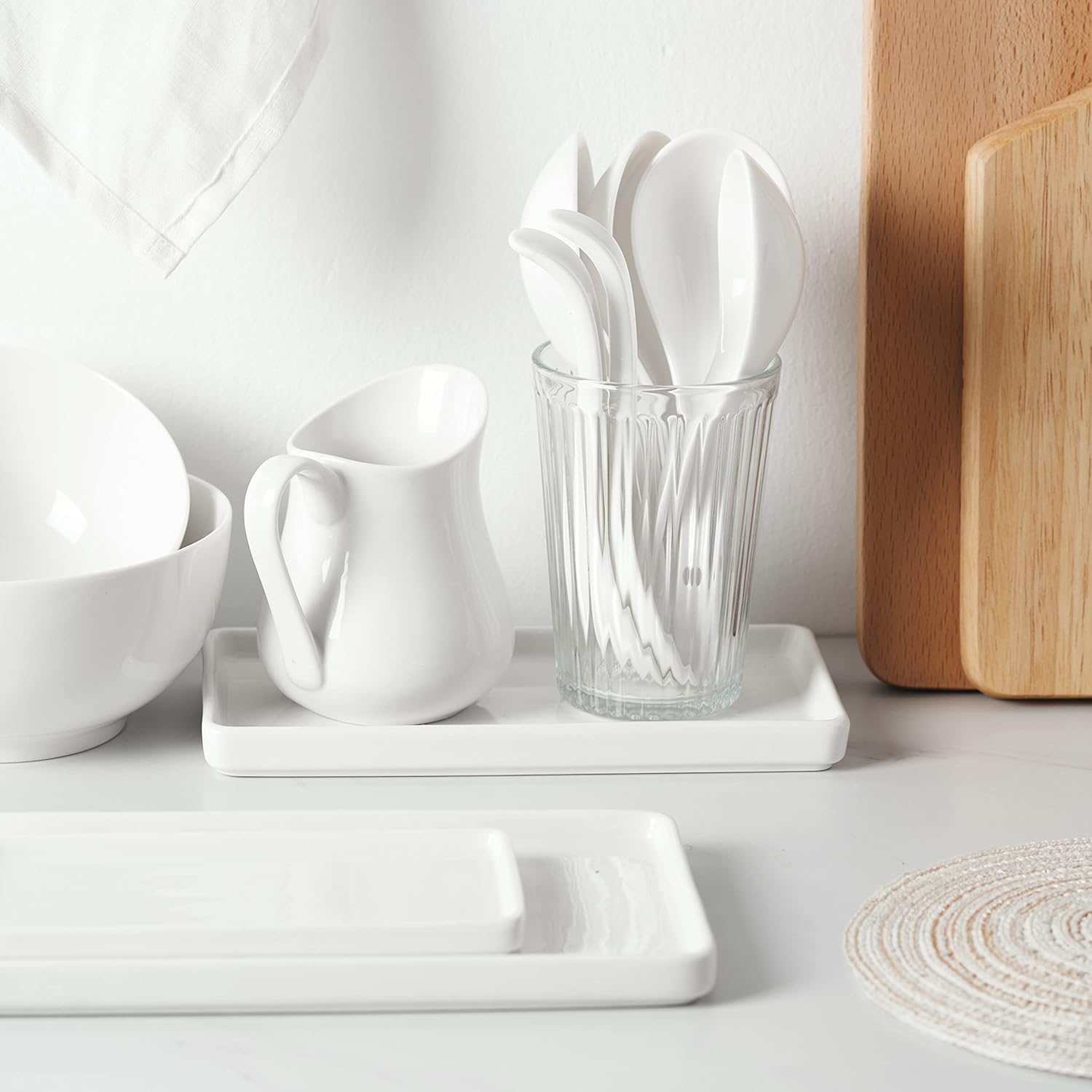 Gurygo 8-oz Creamer with Handle - Small Classic White Fine Porcelain Creamer Pitcher - Small Pitcher for Coffee Milk - Microwave & Freezer Safe