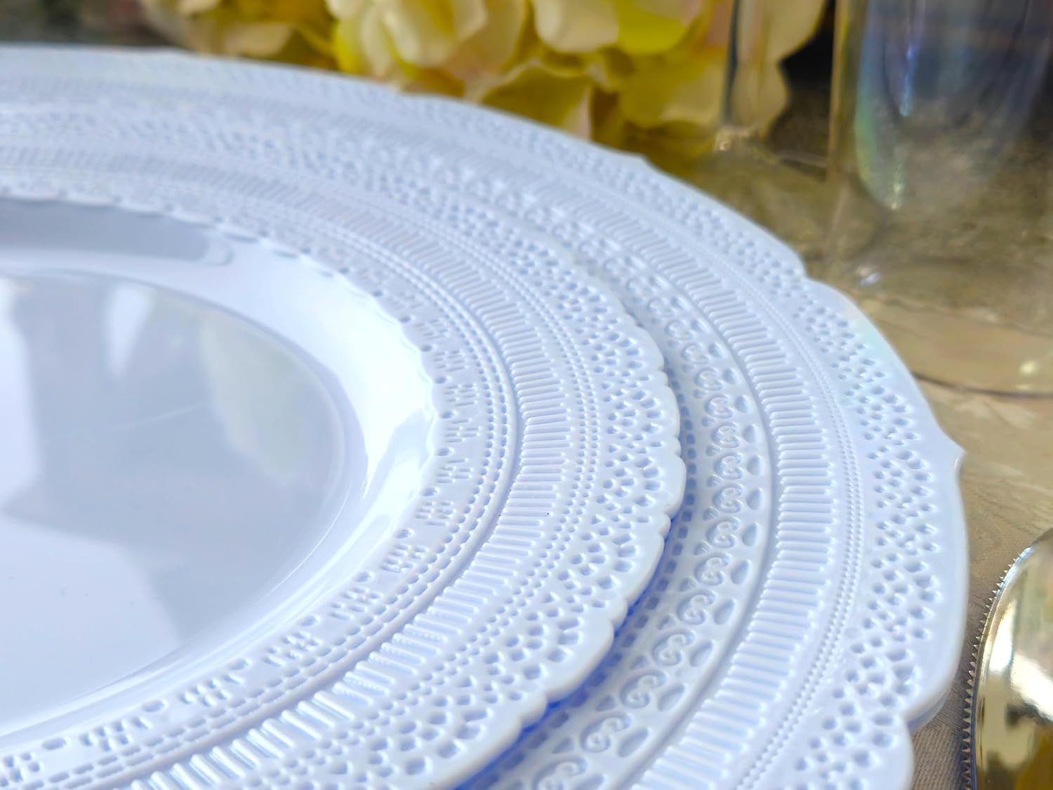 " OCCASIONS " 120 Plates Pack,(60 Guests) Extra Heavyweight Vintage Wedding Disposable/Reusable Plastic Plates 60 x 11'' Dinner + 60 x 8.25'' Salad/Dessert Plate (Chateau Blue)