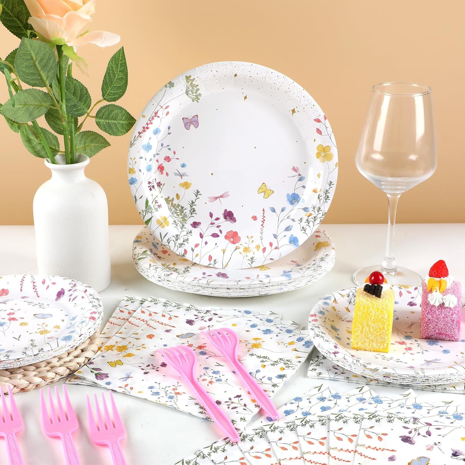 OBUSATT 100 Pcs Wildflower Paper Plates and Napkins Party Supplies Wildflower Party Decorations Floral Wildflower Disposable Plates Set for Summer Spring Birthday Baby Shower Wedding, Serve 25 Guests