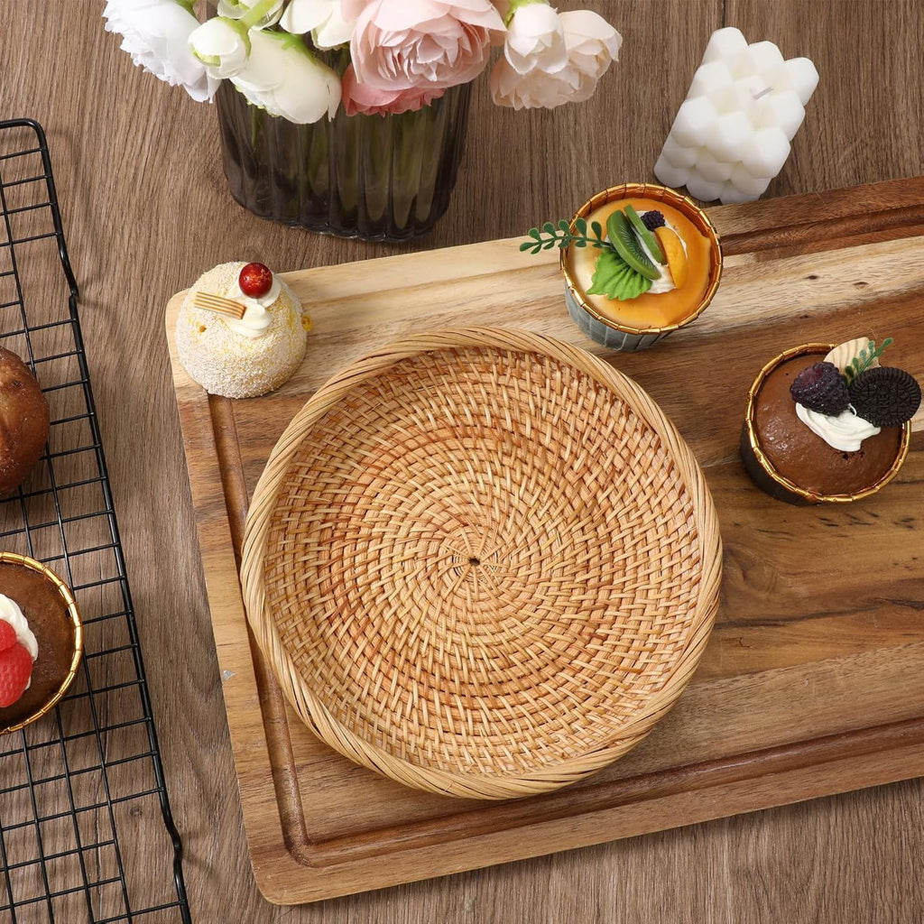 Rattan Bread Baskets Woven Fruit Bowls, 7.5" Round Natural Woven Wicker Basket Picnic Snack Vegetable Bowls Wicker Trays Candy Bowl for Office Kitchen Keys Entryway Organization Handwoven Decor