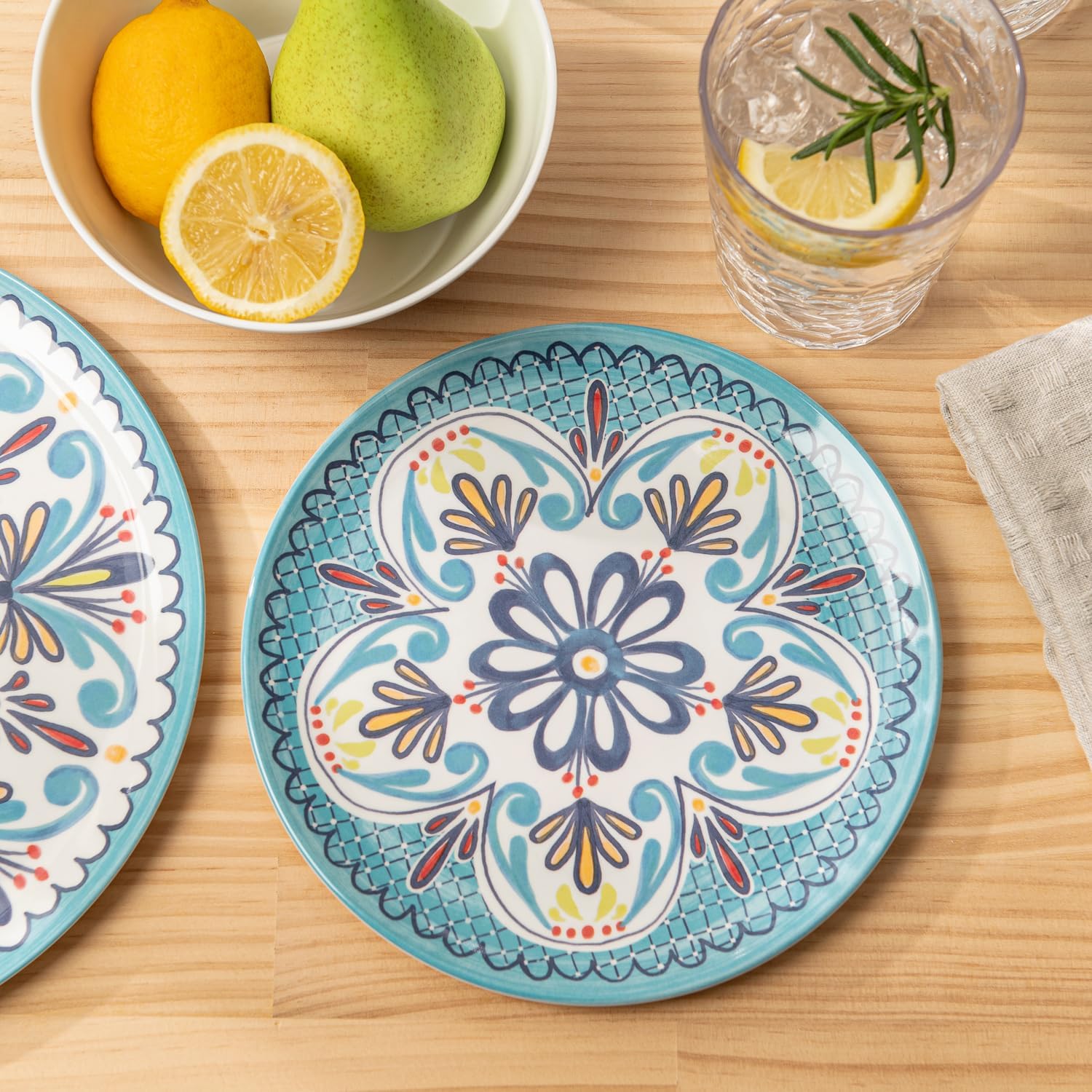 Bzyoo 12-Piece Melamine Dinnerware Set - Madallion | Lightweight, Durable, BPA-Free | Dishwasher Safe Dish Set for Indoor & Outdoor Use - Perfect for Camping, BBQs, Kids Parties