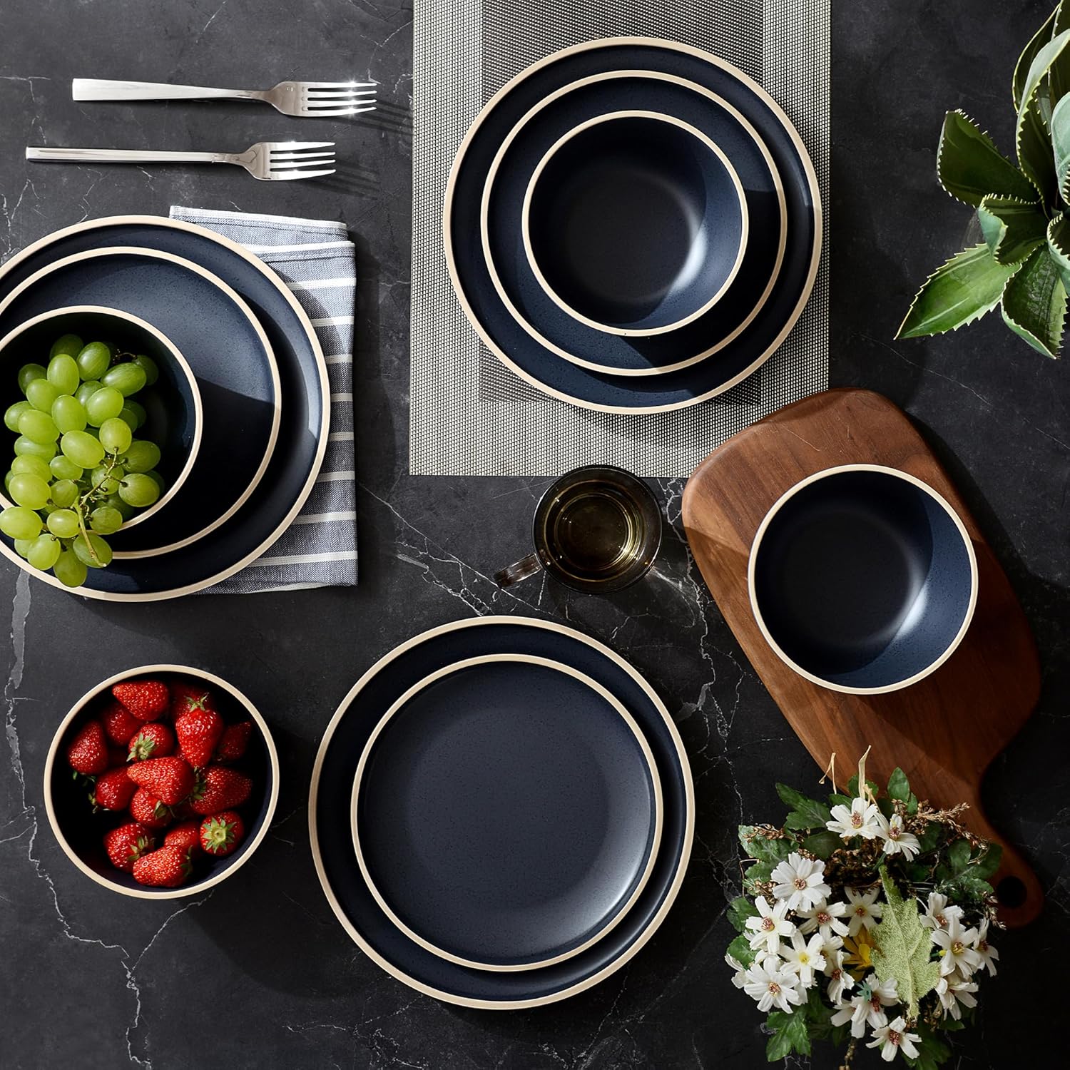 Melamine Dinnerware Sets for 4,12 Pcs Plate and Bowl Set,Unbreakable dish set,BPA Free,Suitable Indoors And Outdoors (Matte Black)